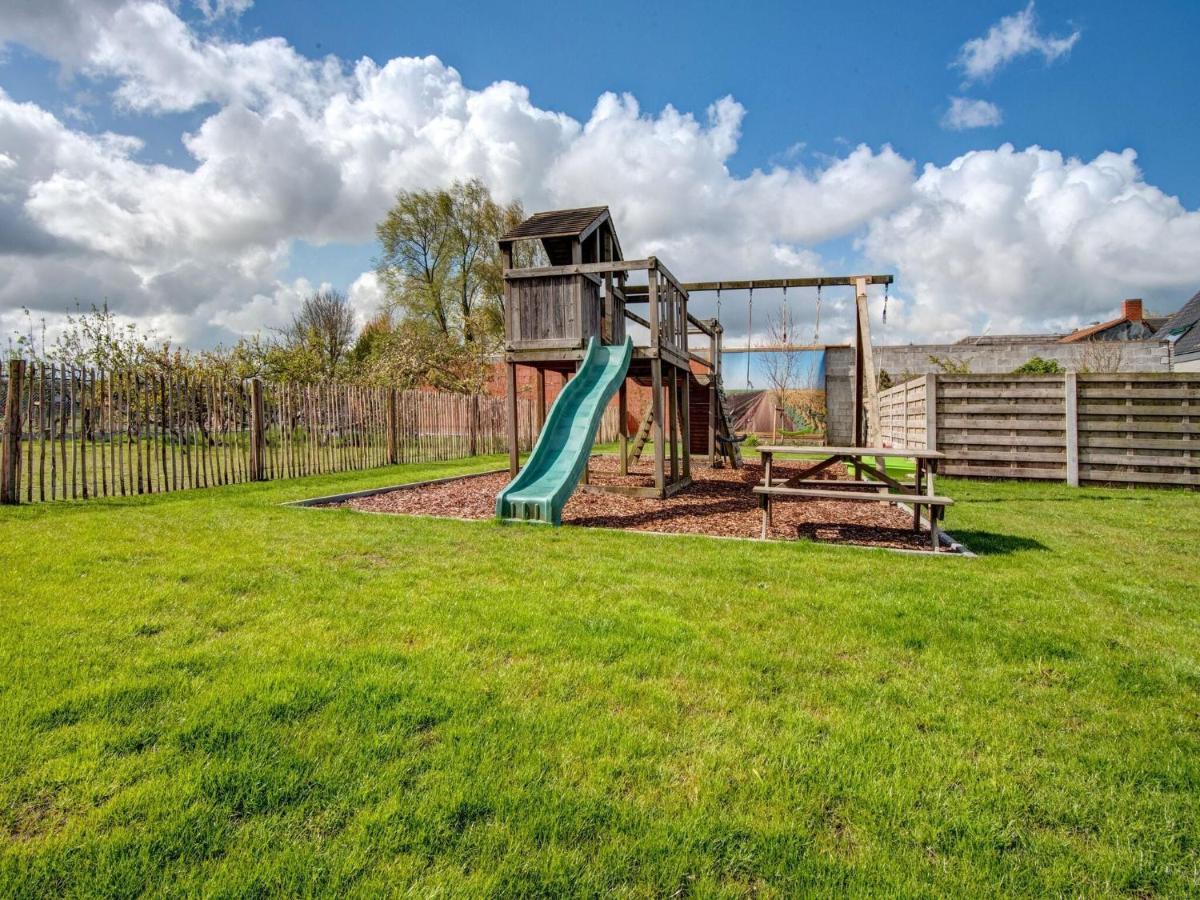 Holiday Home In Koekelare Bagian luar foto